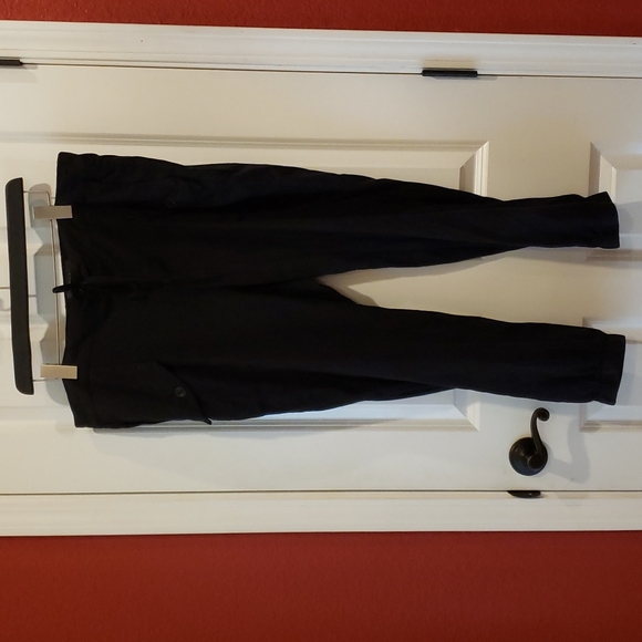 TORRID Black Stretch Chambray Cropped Cargo Pant sz 18 Women's Plus Joggers - Picture 4 of 13